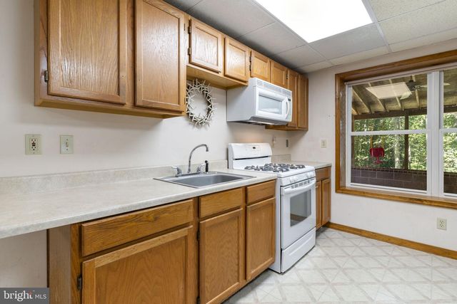 7710 WALKING DEER PL, Port Tobacco, MD 20677