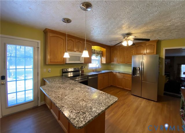 3766 Venter Rd, Aylett, VA 23009