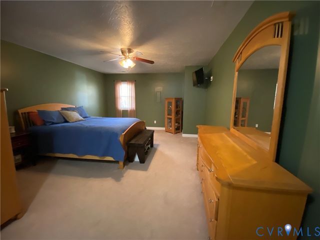 3766 Venter Rd, Aylett, VA 23009