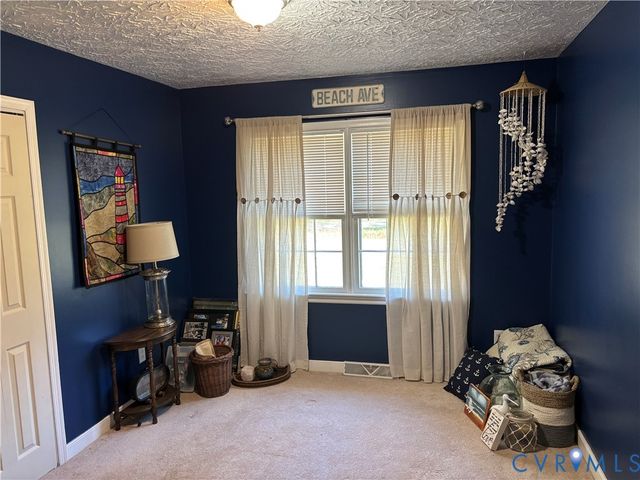 3766 Venter Rd, Aylett, VA 23009