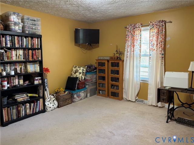 3766 Venter Rd, Aylett, VA 23009