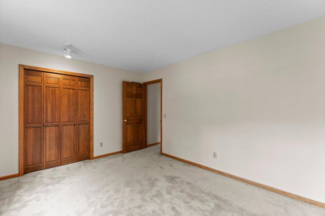 7890 Guild Court, Apple Valley, MN 55124