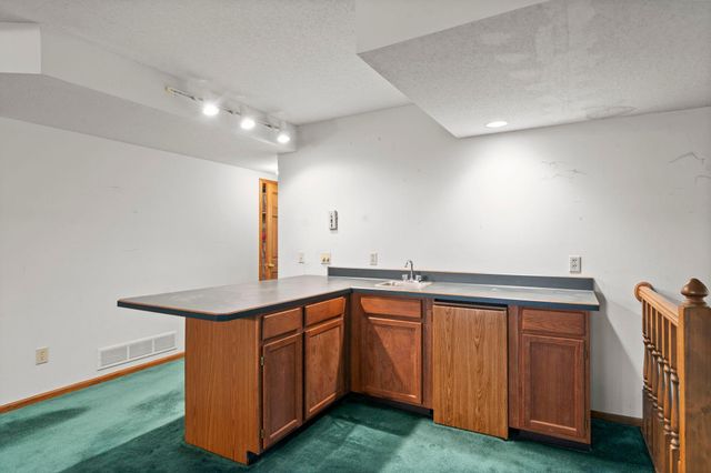 7890 Guild Court, Apple Valley, MN 55124