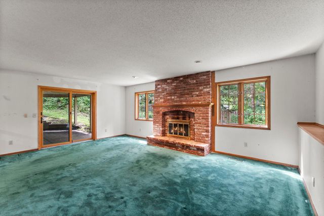 7890 Guild Court, Apple Valley, MN 55124