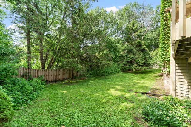 7890 Guild Court, Apple Valley, MN 55124