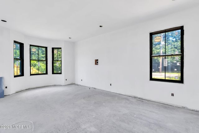 23 Orchard Parkway, Morganville, NJ 07751