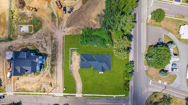 23 Orchard Parkway, Morganville, NJ 07751