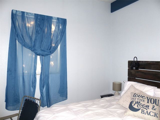 101 S Loop, Brady, TX 76825