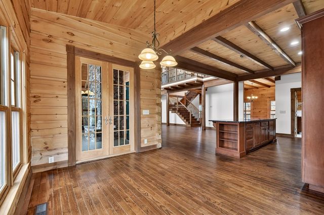 260 Bailey Farm Drive, Mineral Bluff, GA 30559