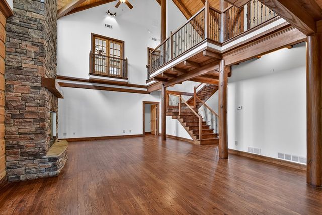 260 Bailey Farm Drive, Mineral Bluff, GA 30559