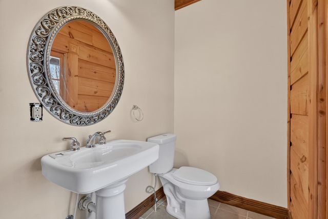 260 Bailey Farm Drive, Mineral Bluff, GA 30559