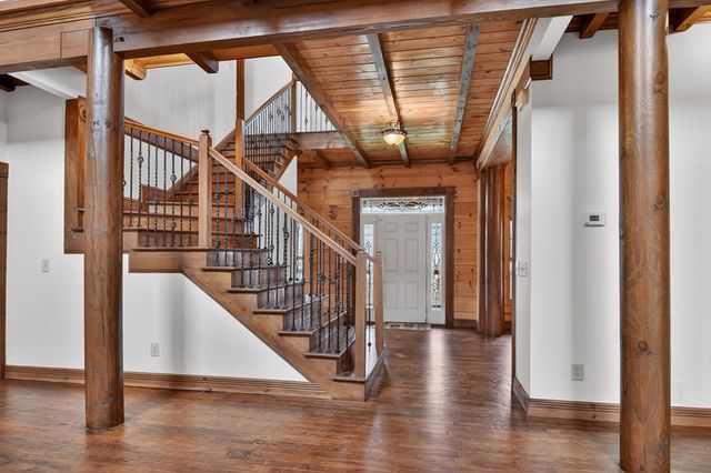 260 Bailey Farm Drive, Mineral Bluff, GA 30559