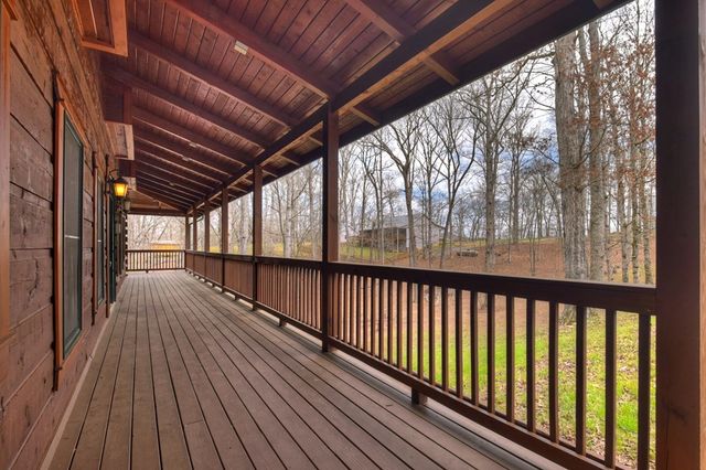 260 Bailey Farm Drive, Mineral Bluff, GA 30559