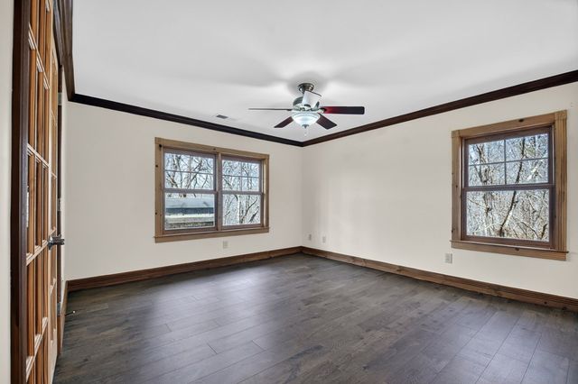 260 Bailey Farm Drive, Mineral Bluff, GA 30559