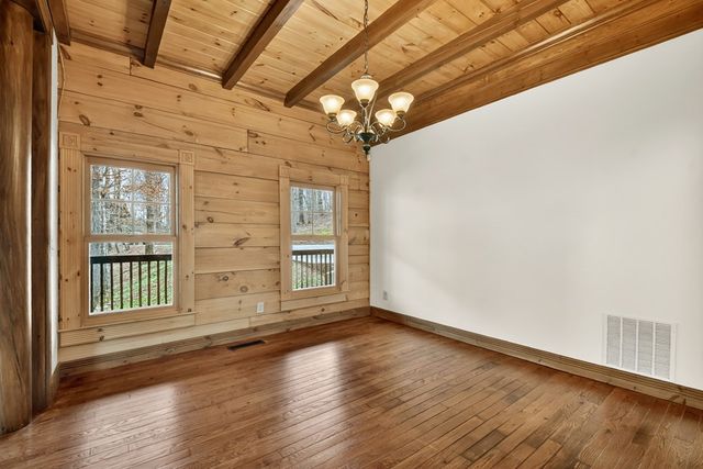 260 Bailey Farm Drive, Mineral Bluff, GA 30559