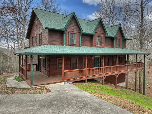 260 Bailey Farm Drive, Mineral Bluff, GA 30559