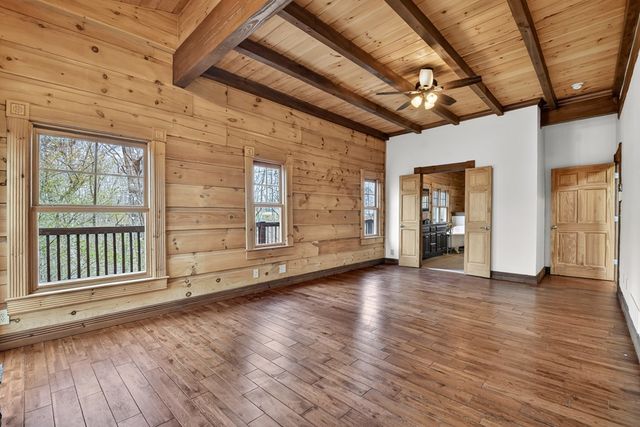 260 Bailey Farm Drive, Mineral Bluff, GA 30559