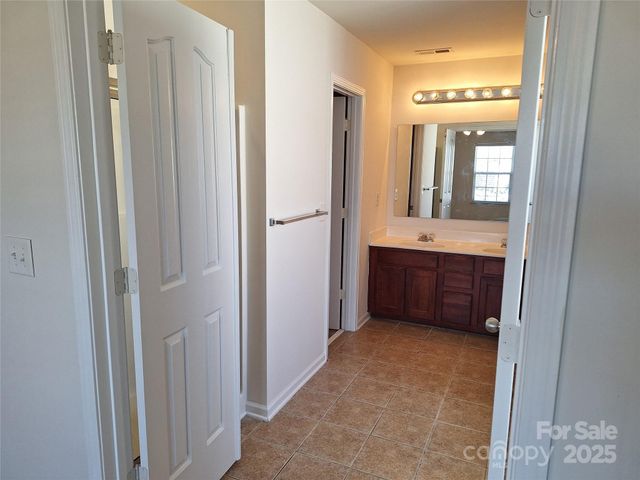 3107 Briar Rose Court, Charlotte, NC 28269