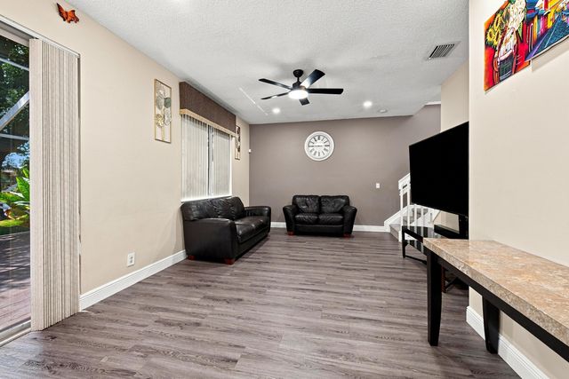 5021 PEBBLEBROOK Terrace, Coconut Creek, FL 33073