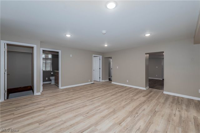223 High Street SE, Canal Fulton, OH 44614