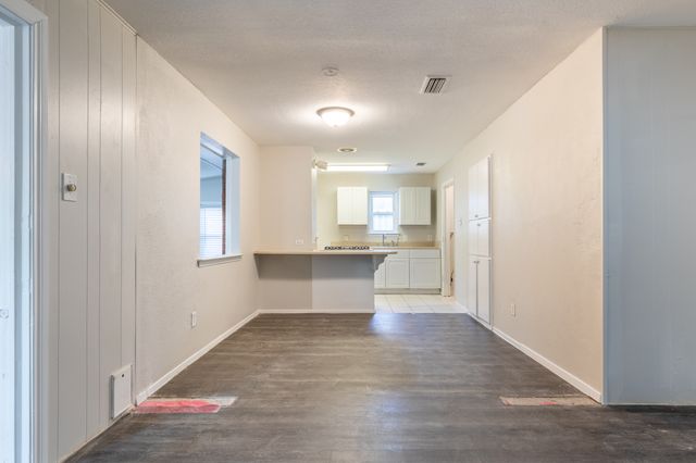 2303 April Lane, Grand Prairie, TX 75050
