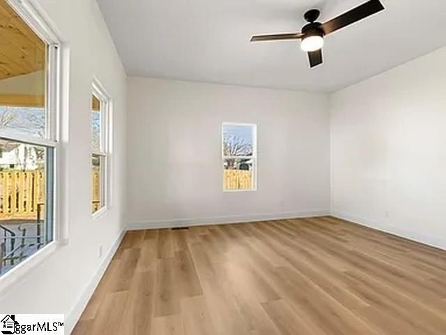 6 10th Street, Greer, SC 29651