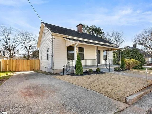 6 10th Street, Greer, SC 29651
