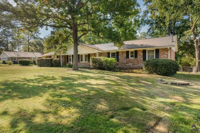 4610 Stratford Oaks Drive, Macon, GA 31210