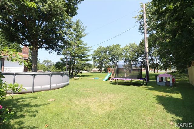 1213 Killarney Drive, Greenville, IL 62246