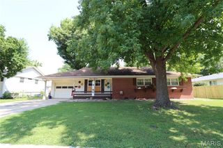 1213 Killarney Drive, Greenville, IL 62246