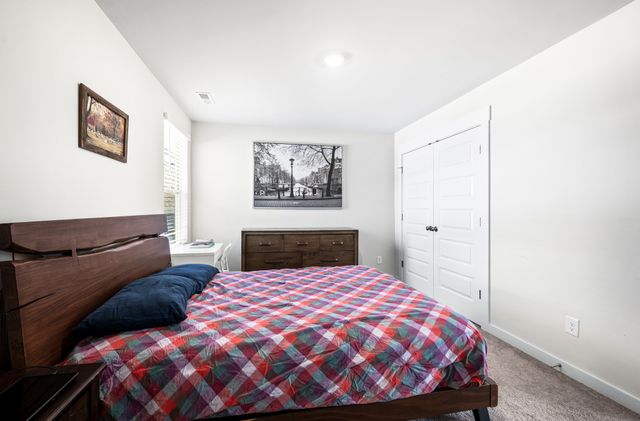 643 Snap Dragon Ln, Hendersonville, TN 37075