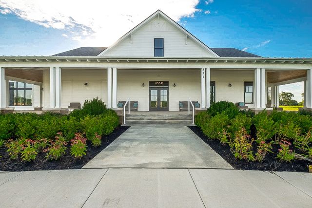 643 Snap Dragon Ln, Hendersonville, TN 37075