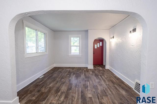 514 N French Ave Avenue, Sioux Falls, SD 57103