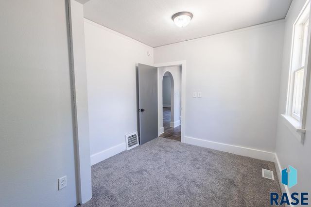 514 N French Ave Avenue, Sioux Falls, SD 57103