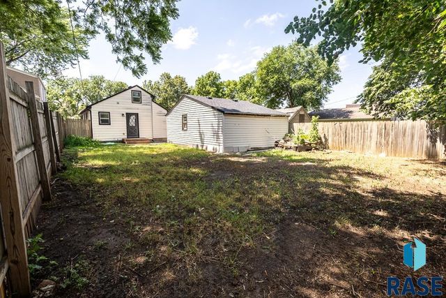 514 N French Ave Avenue, Sioux Falls, SD 57103