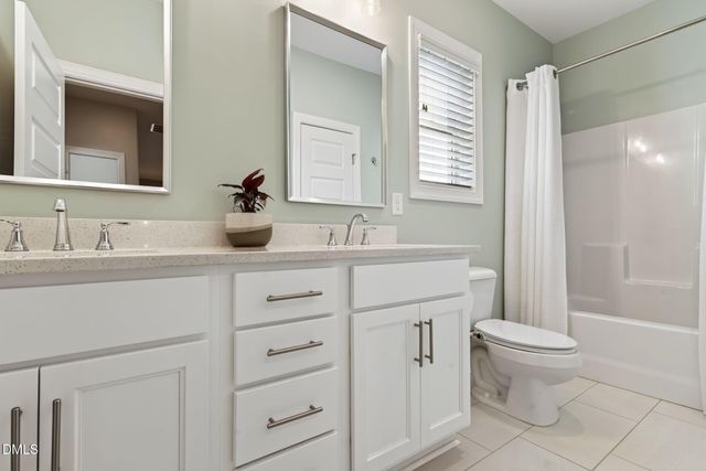 260 Ransfield Lane, Fuquay Varina, NC 27526