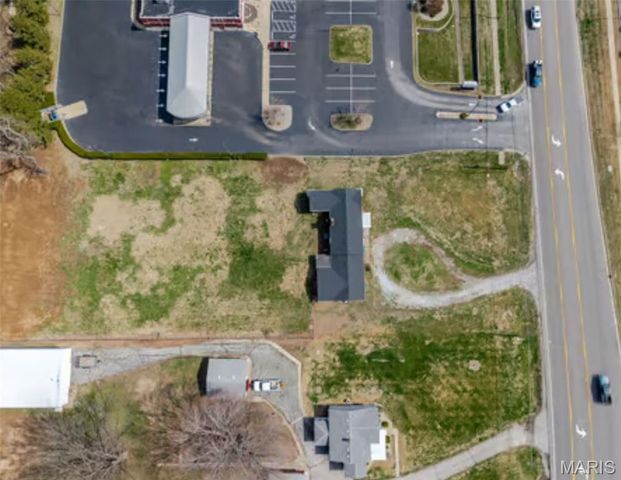 716 W Highway 50, O'fallon, IL 62269