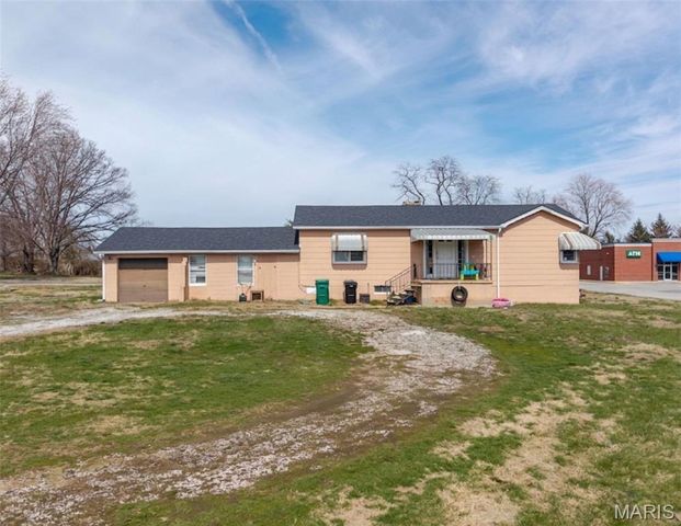 716 W Highway 50, O'fallon, IL 62269