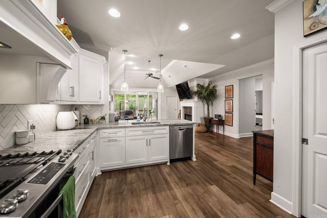 25 Piper Lane, Little Rock, AR 72223