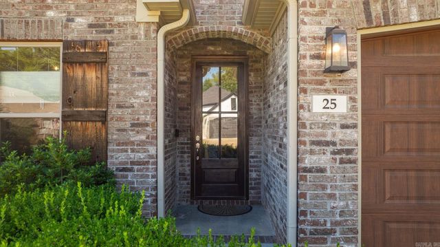 25 Piper Lane, Little Rock, AR 72223