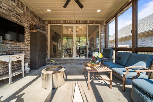 25 Piper Lane, Little Rock, AR 72223