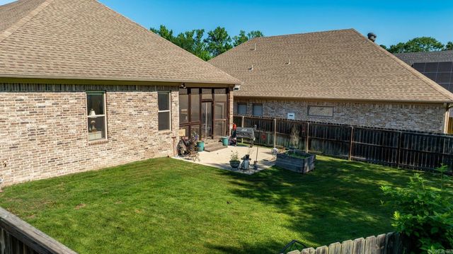 25 Piper Lane, Little Rock, AR 72223