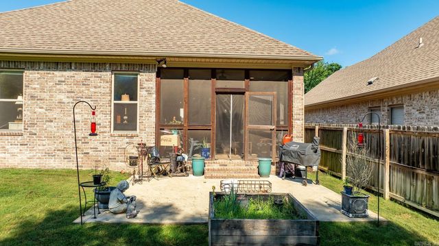 25 Piper Lane, Little Rock, AR 72223