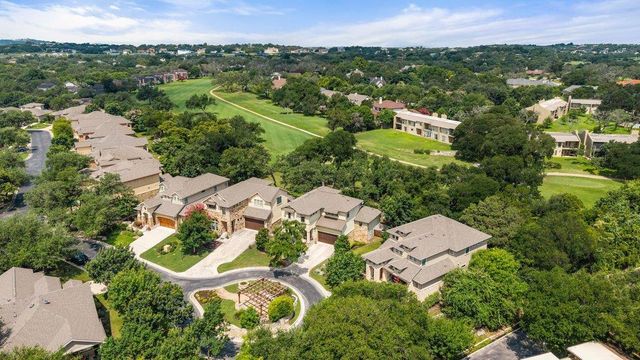 2 Prestonwood CV, Lakeway, TX 78734