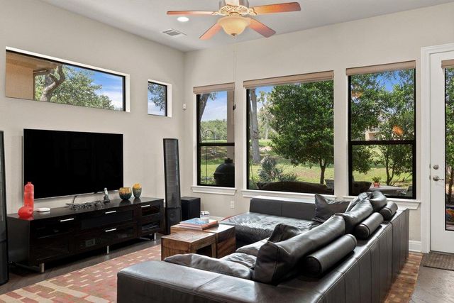 2 Prestonwood CV, Lakeway, TX 78734