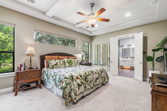 2 Prestonwood CV, Lakeway, TX 78734