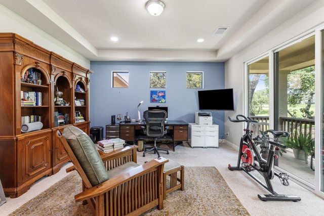 2 Prestonwood CV, Lakeway, TX 78734