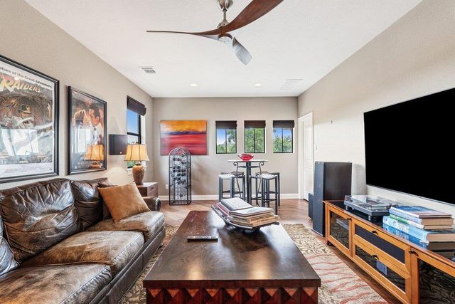 2 Prestonwood CV, Lakeway, TX 78734