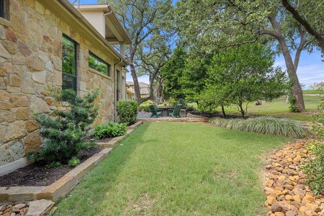 2 Prestonwood CV, Lakeway, TX 78734