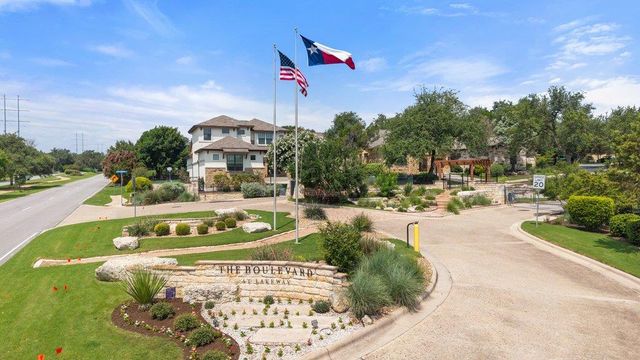 2 Prestonwood CV, Lakeway, TX 78734